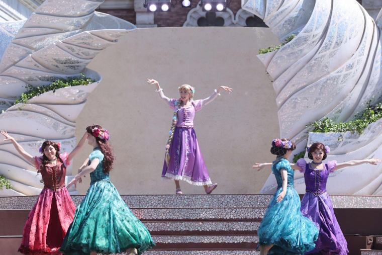東京ディズニーシー 25周年イベント「ダンス・ザ・グローブ！」