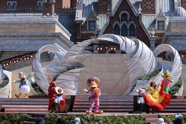 東京ディズニーシー 25周年イベント「ダンス・ザ・グローブ！」