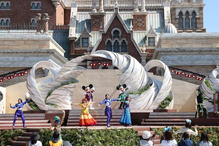 東京ディズニーシー 25周年イベント「ダンス・ザ・グローブ！」
