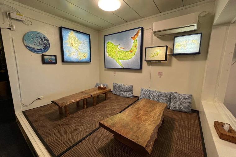 海を望む絶景×沖縄アート！「隠れ家カフェ清ちゃん」