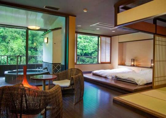 山中温泉　お花見久兵衛