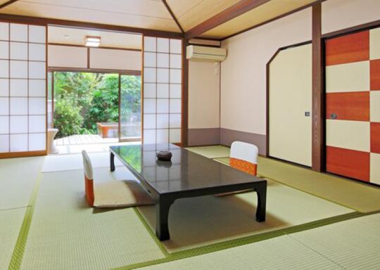 玉造温泉　出雲神々　縁結びの宿　紺家