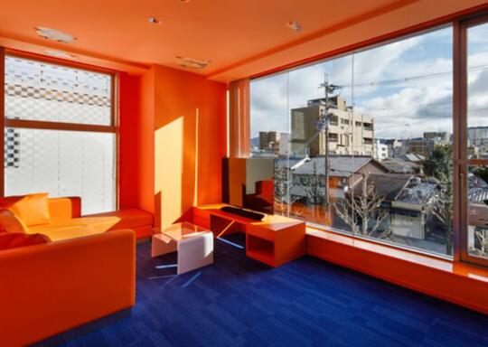 ＴＨＥ　ＳＣＲＥＥＮ