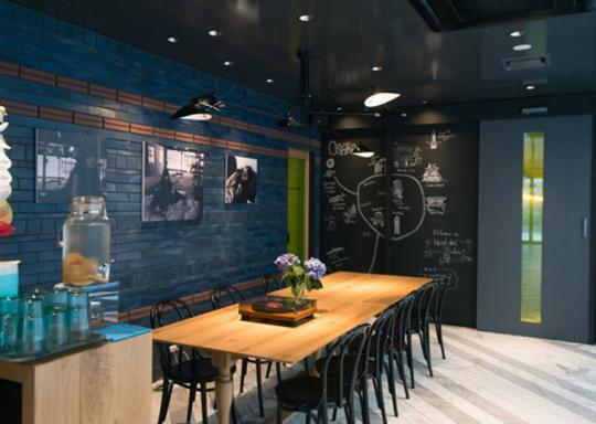 ＨＯＴＥＬ　ＳＨＥ，ＯＳＡＫＡ