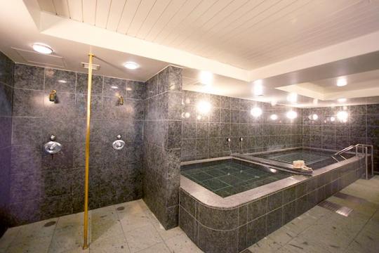 ホテルアラマンダ青山「フィットネス＆スパ」