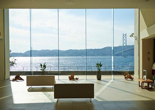 HOTEL　SETRE　（セトレ）