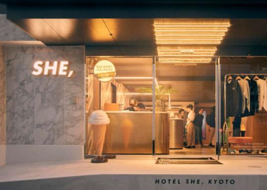ＨＯＴＥＬ　ＳＨＥ，　ＫＹＯＴＯ
