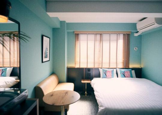 ＨＯＴＥＬ　ＳＨＥ，　ＫＹＯＴＯ