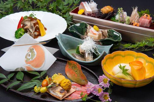 熱海・伊豆のお部屋食＆露天風呂付き客室プランが人気の温泉宿