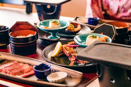 熱海・伊豆のお部屋食＆露天風呂付き客室プランが人気の温泉宿