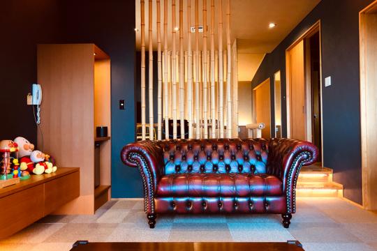 伊豆高原　記念日を祝う宿　別邸ＫＵＲＯ