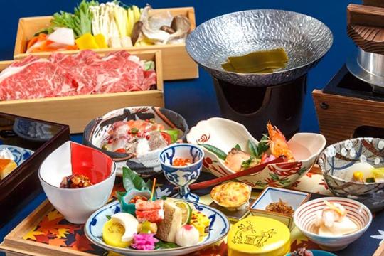 箱根湯本温泉　月の宿　紗ら