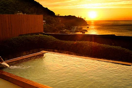 土肥温泉　たたみの宿　湯の花亭