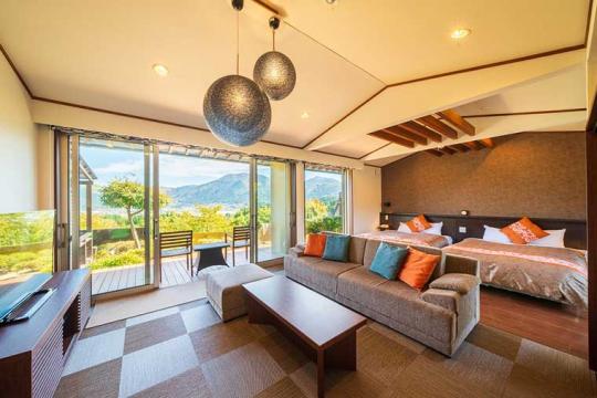 由布院温泉　朝霧のみえる宿　ゆふいん花由