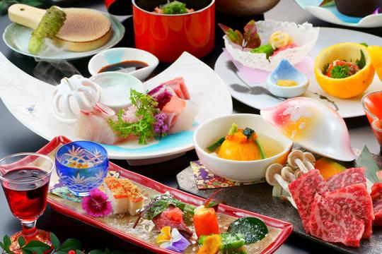 由布院温泉　朝霧のみえる宿　ゆふいん花由