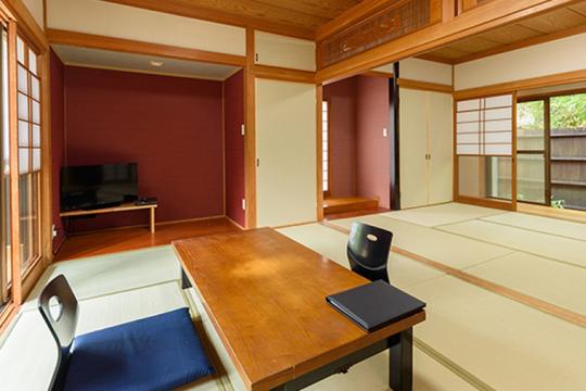 由布院いよとみ