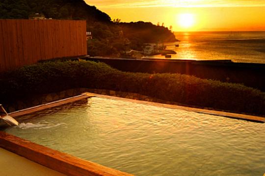 土肥温泉 たたみの宿 湯の花亭