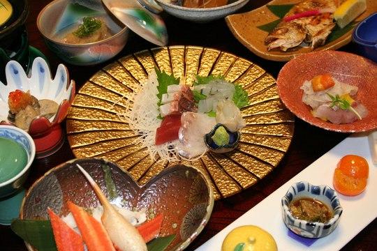 鵜の浜温泉　高台の宿　三景