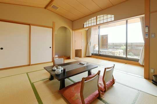 河口湖温泉　ホテル湖龍