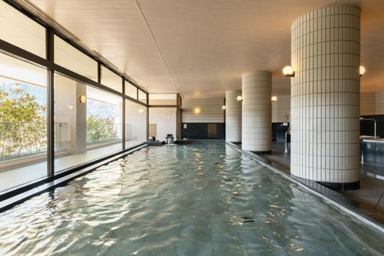 越後湯沢温泉 NASPAニューオータニ