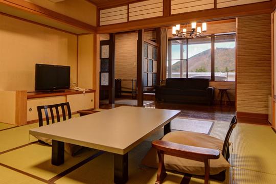 越後湯沢温泉 一望千里 御湯宿 中屋