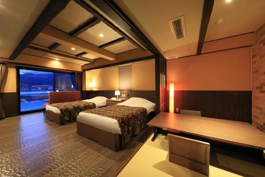 河口湖温泉　富士レークホテル