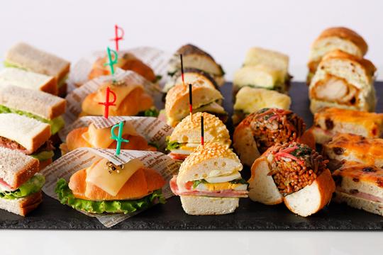 ホテルニューオータニ「ガーデンラウンジ」 いちごビュッフェ