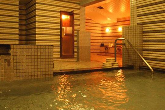 土出温泉　尾瀬岩鞍リゾートホテル