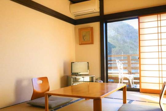 月影の丘ホテル　ヴィラ勝山アヴェール