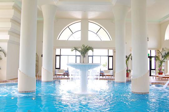 ホテル日航アリビラ