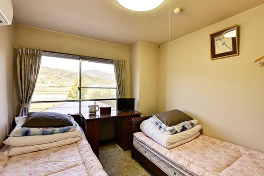 温泉山　安楽寺　薬師の里