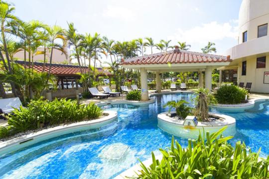 ザ・ビーチタワー沖縄（共立リゾート）