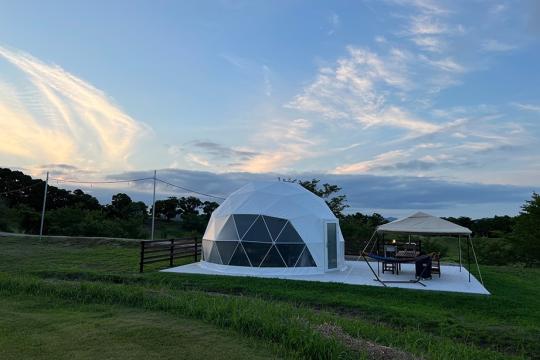 Ｃｏｓｍｏ　Ｃｌａｓｓｉｃ　ＧＬＡＭＰＩＮＧ　ＢＡＳＥ