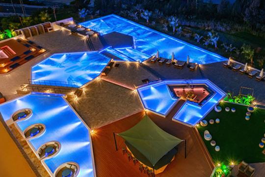 ＡＱＵＡＳＥＮＳＥ　Ｈｏｔｅｌ　＆　Ｒｅｓｏｒｔ