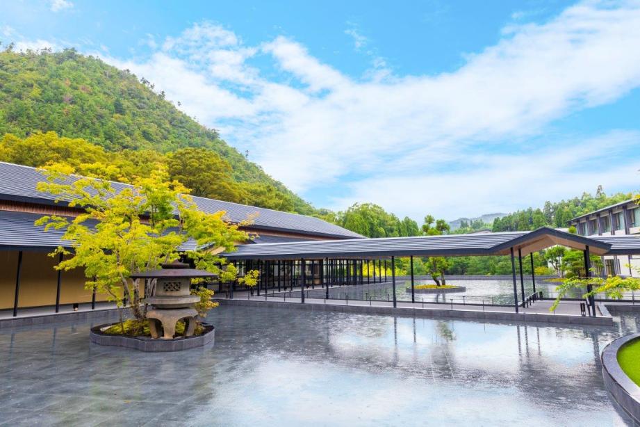 ROKU KYOTO LXR Hotels & Resort