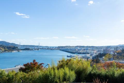 あの日の記憶をたどる。宮城の震災遺構を巡り、海街の魅力に出会う旅へ