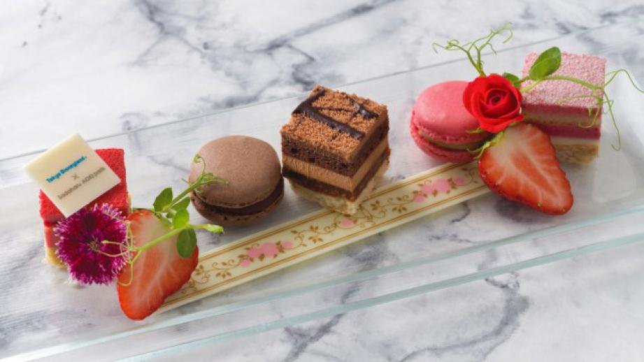 東京ディズニーランド×サダハルアオキ