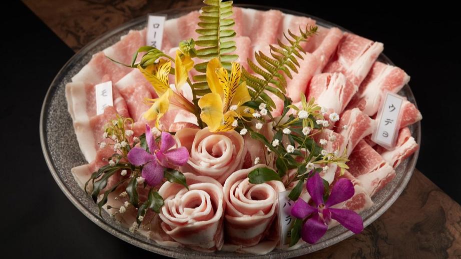 純血100％　金武アグー