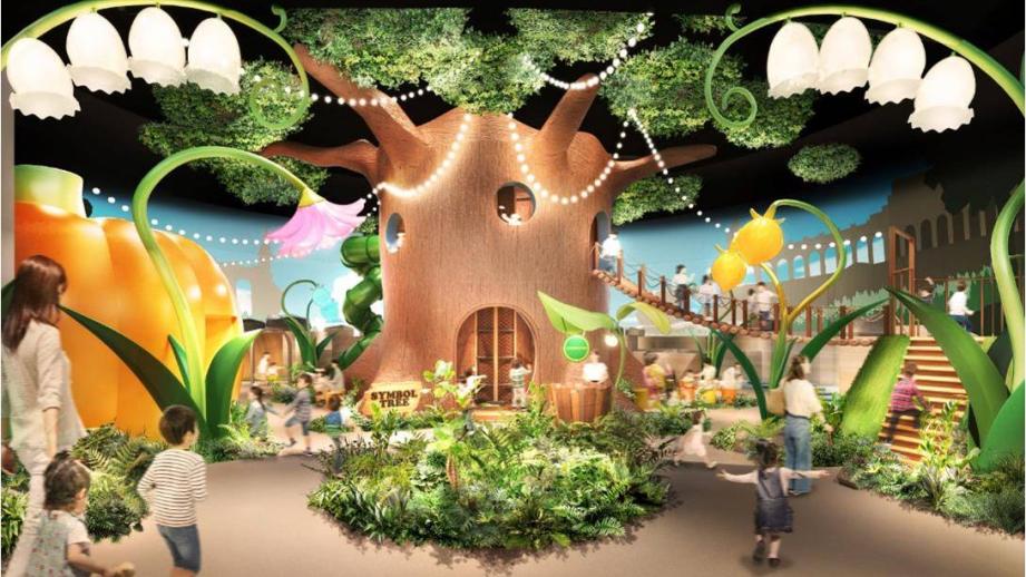 場内に入ってすぐ目に留まる、全長約9mの「はじまりの木～ジャイアントツリー～」