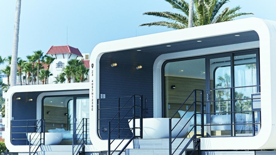 近未来型デザインのトレーラーホテル「SPACE KEY POINT」
