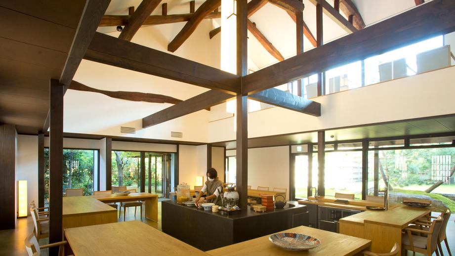 Azumi Setoda ダイニング