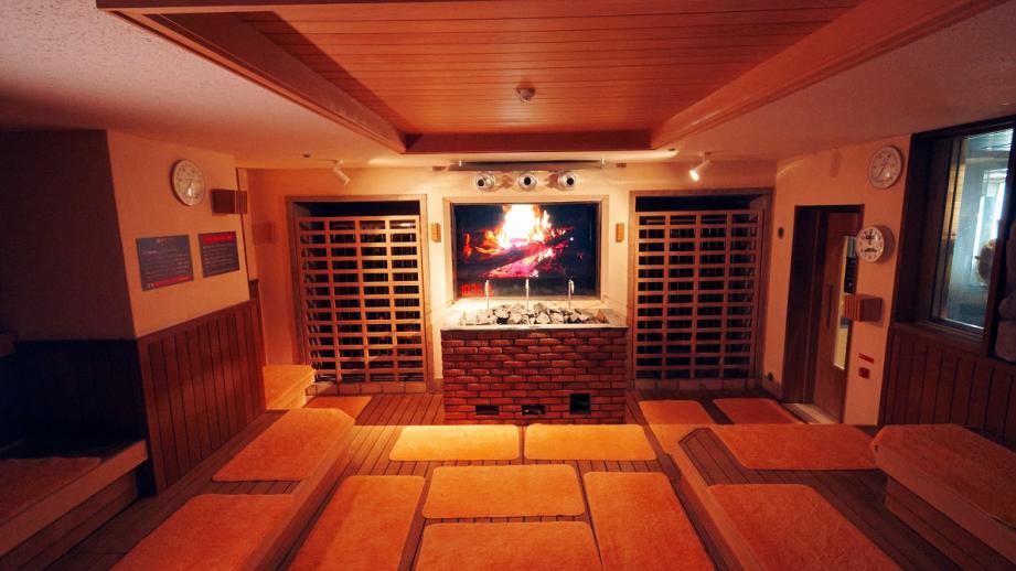 サウナ＆カプセル　フジ栄