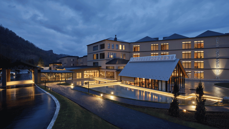 「洞爺湖 鶴雅リゾート 洸の謌」の外観