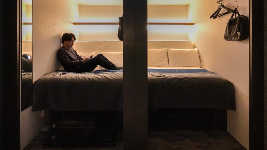 世界初！テクノロジーを活用した近未来な宿泊施設「ザ・ミレニアルズ渋谷」で一人旅