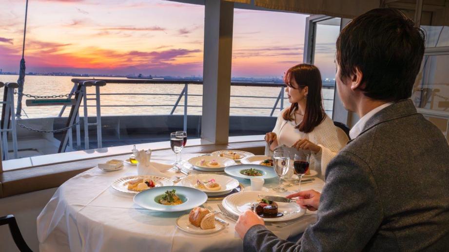 SYMPHONY TOKYO BAY CRUISE