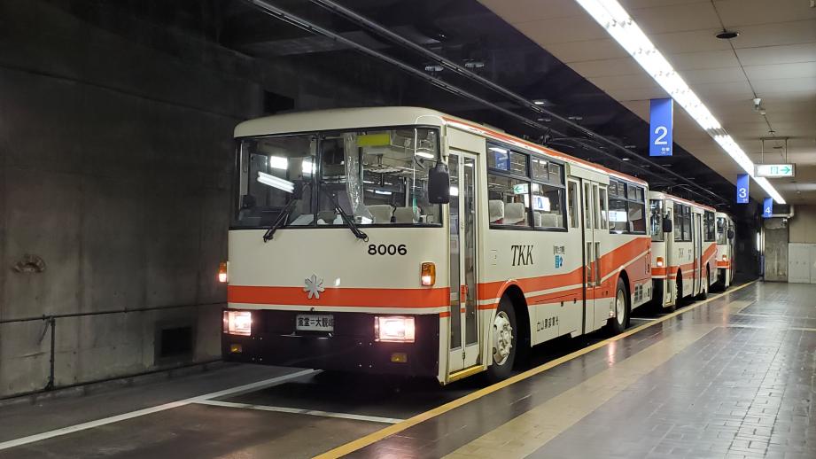 2024年11月30日で運行を終える立山トンネルトロリーバス