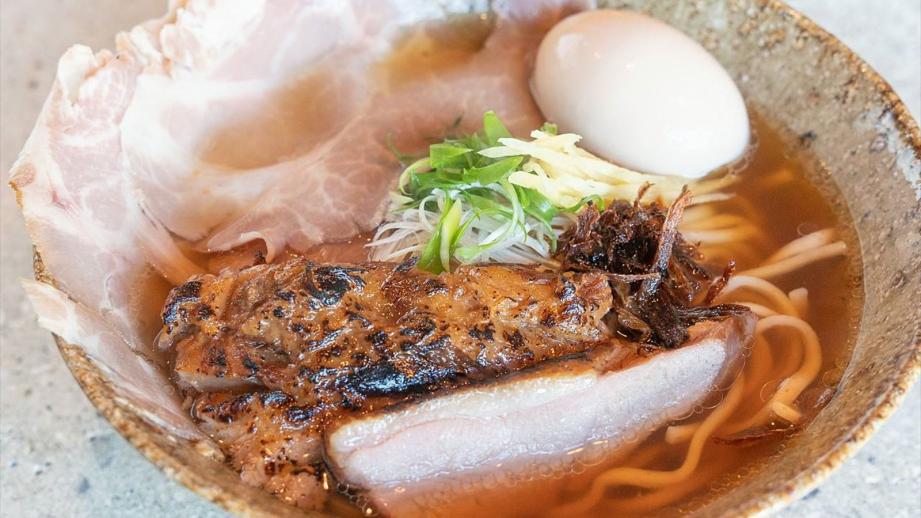 沖縄そばを世界へ。大人気行列店が新店舗オープン！新次元の”沖縄そば”を「EIBUN Tsuboya」（那覇市）