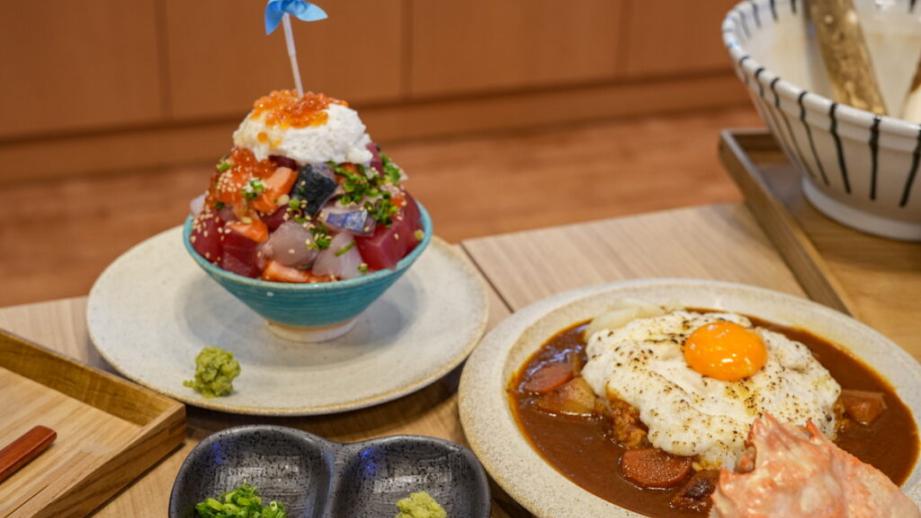 鳥取県北栄町に新オープン！グルメも土産も豊富な道の駅！てんこ盛り海鮮丼や伸び～るカレーパンも