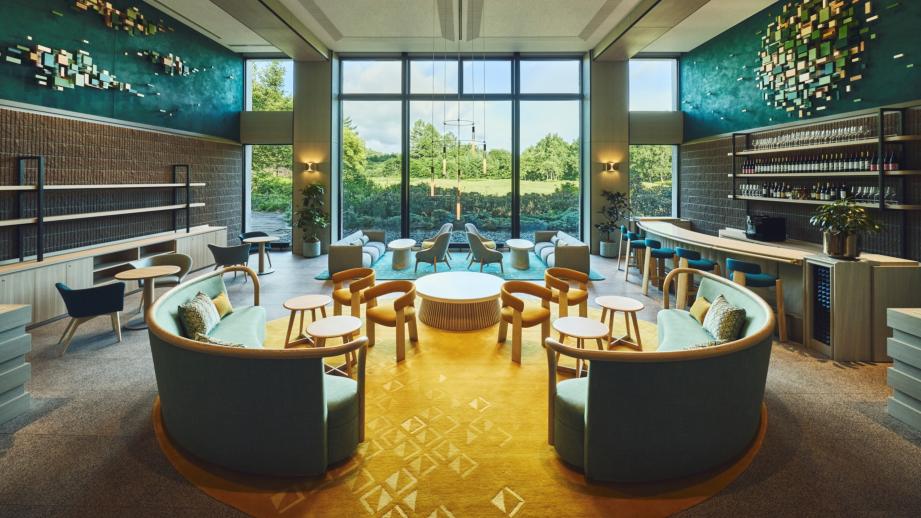 「ANAホリデイ・インリゾート軽井沢」ラウンジ