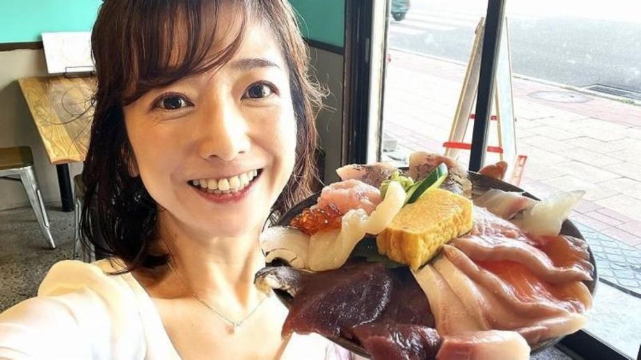 【札幌】1500円以下で！？ネタがはみでた豪華海鮮丼がコスパ最強すぎる！お寿司食べ放題も堪能